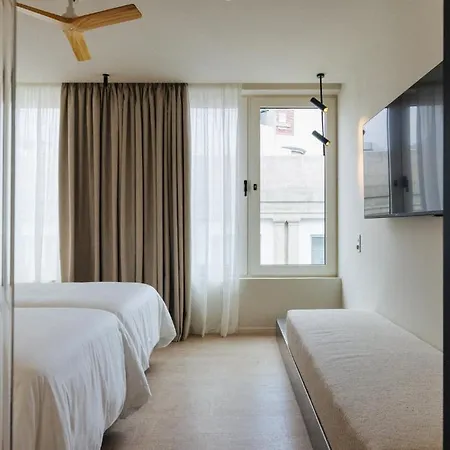 Taro Cruz Hotel 4*
